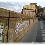 A Due Passi Dalla Scalinata Restyling * Caltagirone
