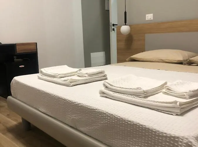 A Due Passi Dalla Scalinata Restyling Apartment