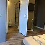 A Due Passi Dalla Scalinata Restyling Apartamento